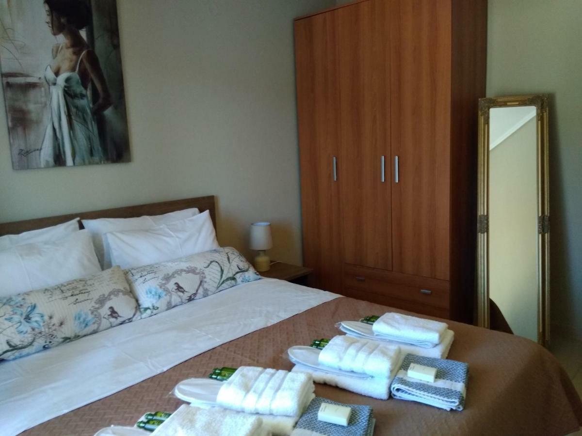 קאבאלה Iris Deluxe Suites 1 מראה חיצוני תמונה